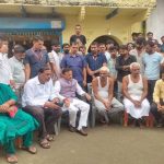 अवैध शराब प्रकरण के मृतकों एवं प्रभावितों के परिजनों से मिले, बंधाया ढांढस