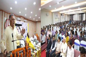 वर्ष 2047 के विकसित भारत के निर्माण में युवा शक्ति की महत्वपूर्ण भूमिका वर्ष 2047 के विकसित भारत के निर्माण में युवा शक्ति की महत्वपूर्ण भूमिका