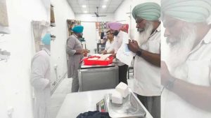 Moga: गणेश चतुर्थी के मद्देनजर पनीर-खोया की जांच, 10 नमूने लिए गए