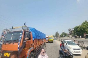 लुधियाना बंद से हाईवे पर थमा ट्रैफिक, जालंधर-पानीपत NH पर घंटों फंसे वाहन