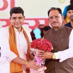 राजस्व मंत्री  टंकराम वर्मा के निवास पर आयोजित तीज मिलन समारोह में शामिल हुए मुख्यमंत्री  साय