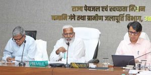 योगी सरकार का सुरक्षित पेयजल अभियान: बिहार की टीम ने यूपी जल निगम ग्रामीण की प्रयोगशाला का किया अध्ययन