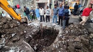 सात साल तक हादसे का इंतजार करते रहे अधिकारी, मौतें हुईं तो 7 महीने में बदल दी दूषित पानी की लाइन