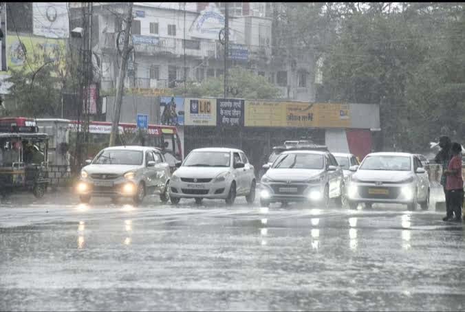 मौसम विभाग का पूर्वानुमान: अगले 24 घंटों के दौरान प्रदेश के कई जिलों में गरज-चमक के साथ होगी वर्षा।