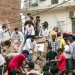 सत्य निकेतन में 4 मंजिला इमारत भरभराकर गिरी, 3 लोगों की मौत; रेस्क्यू ऑपरेशन जारी