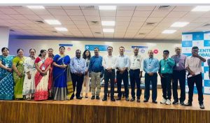 पहला दिन: राष्ट्रीय संगोष्ठी में छात्र-छात्राओं, अभिभावकों व प्राध्यापकों ने की सहभागिता पहला दिन: राष्ट्रीय संगोष्ठी में छात्र-छात्राओं, अभिभावकों व प्राध्यापकों ने की सहभागिता