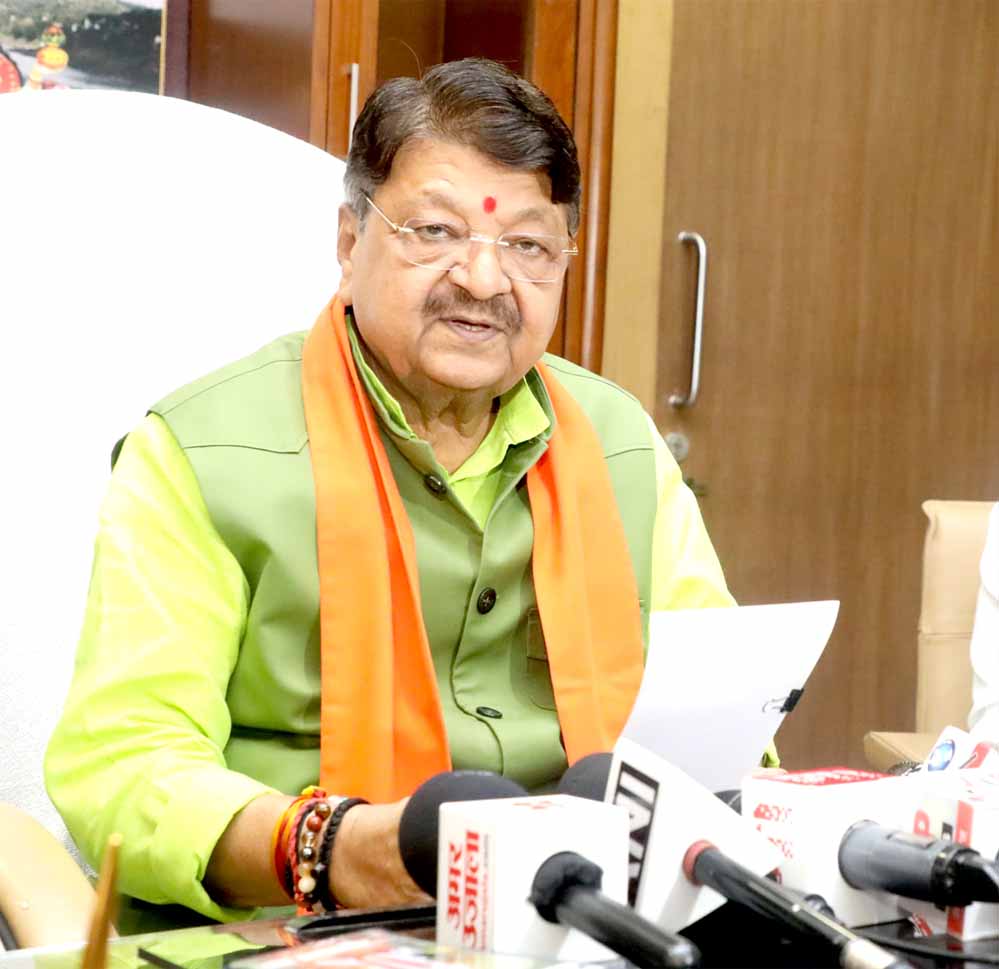 भोपाल के 62 हजार व्यापारियों को मिल सकती है राहत, कैलाश विजयवर्गीय बोले- नुकसान नहीं होने देंगे