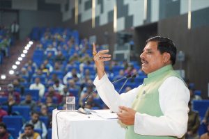 कचरे से बनेगी बिजली और बायो-CNG, शारजाह में BEEAH मुख्यालय पहुंचे CM मोहन यादव