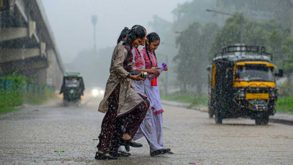 मध्य प्रदेश में फिर बदलेगा मौसम, 10 जिलों में तेज बारिश; 25-26 सितंबर को स्ट्रॉन्ग सिस्टम