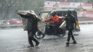 पंजाब में फिर बदलेगा मौसम, 3 जिलों में बारिश की संभावना