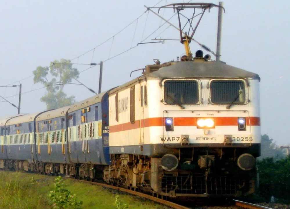 जबलपुर-गया पितृपक्ष स्पेशल ट्रेन के 3 फेरे, 24 कोच के साथ चलेगी ट्रेन