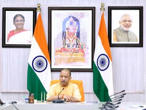 प्रभारी मंत्री जनपदों और अपनी आवंटित विधानसभाओं में जाकर जनप्रतिनिधियों के साथ मिलकर कार्यक्रमों की रूपरेखा तैयार करें: मुख्यमंत्री योगी