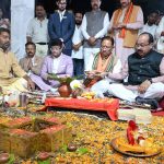 मुख्यमंत्री विष्णु देव साय एवं सहकारिता मंत्री श्री केदार कश्यप ने गन्ना किसानों को दी बधाई