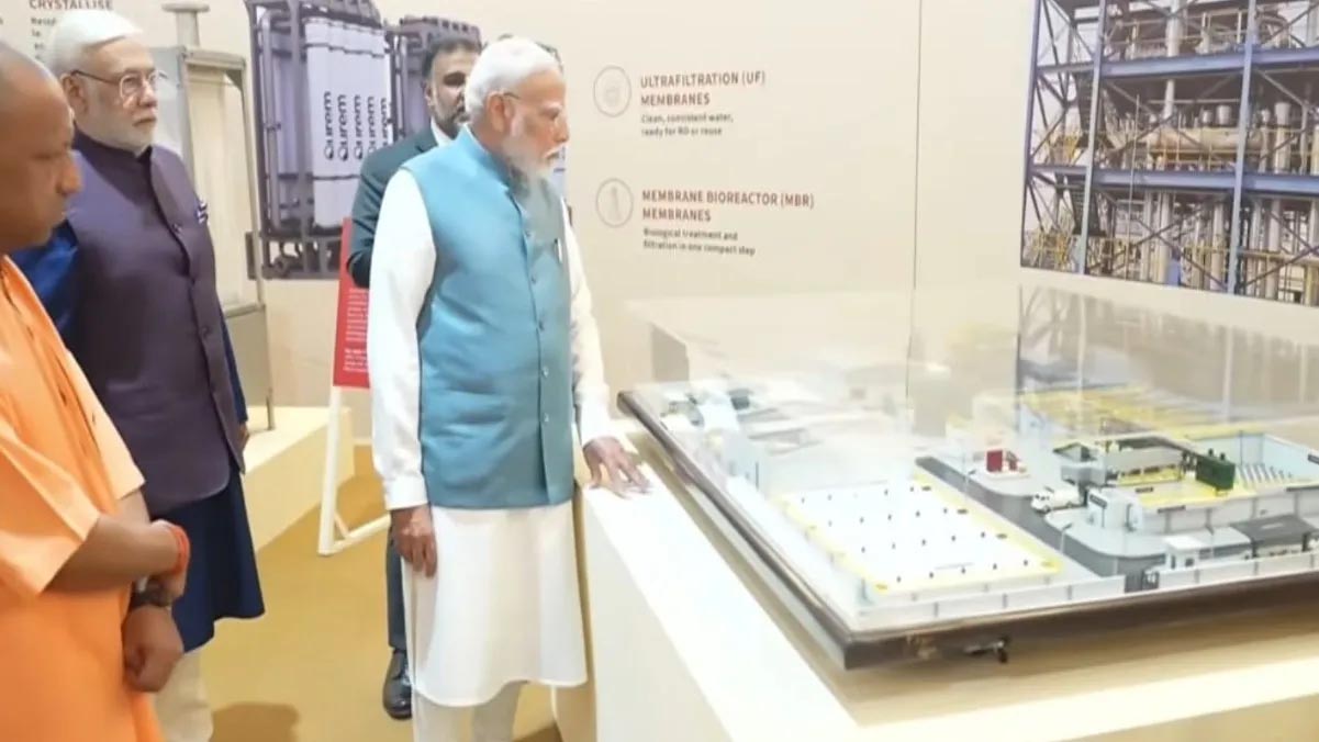 वाराणसी को मिली गारमेंट फैक्ट्री की सौगात, प्रधानमंत्री ने अरविंद मिल्स के नए मैन्युफैक्चरिंग प्लांट का किया लोकार्पण वाराणसी को मिली गारमेंट फैक्ट्री की सौगात, प्रधानमंत्री ने अरविंद मिल्स के नए मैन्युफैक्चरिंग प्लांट का किया लोकार्पण