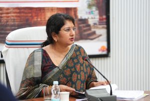 बाल चौपाल से बदली बच्चों की जिंदगी, शिक्षा से दूर 21 बच्चों ने थामा स्कूल का रास्ता बाल चौपाल से बदली बच्चों की जिंदगी, शिक्षा से दूर 21 बच्चों ने थामा स्कूल का रास्ता
