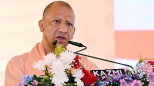 अखिलेश को योगी की खुली चुनौती, अयोध्या में चेलों से क्यों लड़ना, आमने-सामने हो मुकाबला