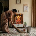 11 अक्टूबर से नवरात्रि शुरू, पूजा से पहले घर से बाहर करें टूटी मूर्तियां, खराब सामान और ये चीजें 11 अक्टूबर से नवरात्रि शुरू, पूजा से पहले घर से बाहर करें टूटी मूर्तियां, खराब सामान और ये चीजें