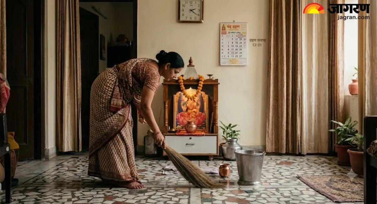 11 अक्टूबर से नवरात्रि शुरू, पूजा से पहले घर से बाहर करें टूटी मूर्तियां, खराब सामान और ये चीजें