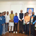 राज्यपाल रमेन डेका से मिले प्रदेश के उत्कृष्ट खिलाड़ी, खेल उपलब्धियों पर हुई चर्चा