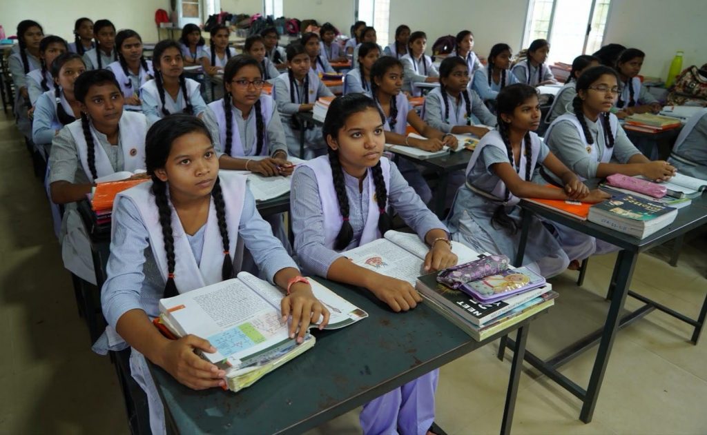 9 एमबीबीएस, 2 बीडीएस और एनआईटी रायपुर में 2 बीटेक दाखिले; पहली पीढ़ी के डॉक्टर और इंजीनियर बनने की ओर बढ़े छात्र
