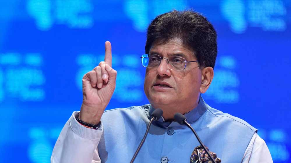 CEC की नियुक्ति और पद्म विभूषण पर सियासी घमासान, पीयूष गोयल ने राहुल गांधी पर साधा निशाना CEC की नियुक्ति और पद्म विभूषण पर सियासी घमासान, पीयूष गोयल ने राहुल गांधी पर साधा निशाना