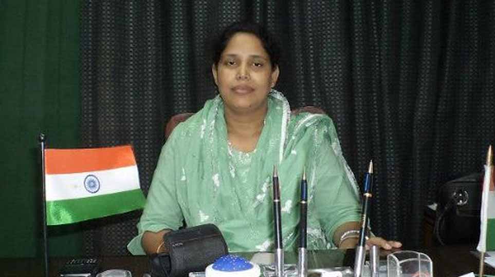 ऋतब्रत गुट को लगा पहला झटका, पश्चिम बंगाल में महिला तृणमूल की अध्यक्ष ने छोड़ा पद