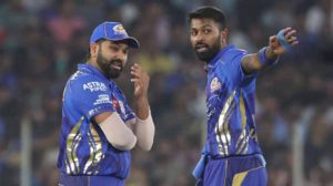 मुंबई इंडियंस में बड़ा बदलाव संभव! IPL 2027 में रोहित शर्मा संभाल सकते हैं कप्तानी की कमान