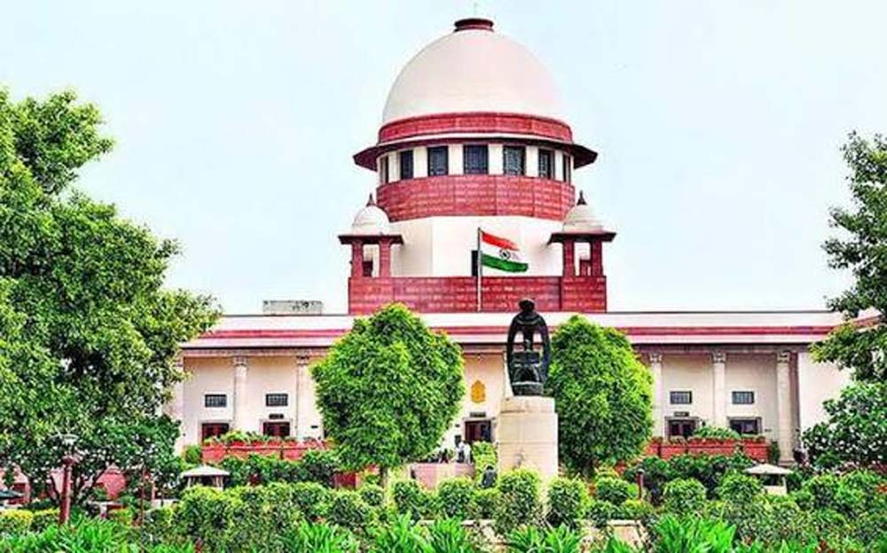 जमानत कानून पर सुप्रीम कोर्ट को सलाह देना जज को पड़ा महंगा, शीर्ष अदालत ने मांगी सफाई जमानत कानून पर सुप्रीम कोर्ट को सलाह देना जज को पड़ा महंगा, शीर्ष अदालत ने मांगी सफाई