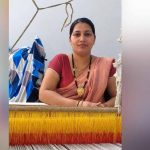 उन्नत उपकरण सहायता योजना से टोकेश्वरी साहू को मिली राहत, बुनाई का काम हुआ आसान उन्नत उपकरण सहायता योजना से टोकेश्वरी साहू को मिली राहत, बुनाई का काम हुआ आसान