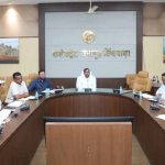 शिक्षकों की मनमानी पर सख्ती, छिंदवाड़ा में कार्यस्थल पर रहना अनिवार्य; BEO-BRC को नोटिस शिक्षकों की मनमानी पर सख्ती, छिंदवाड़ा में कार्यस्थल पर रहना अनिवार्य; BEO-BRC को नोटिस