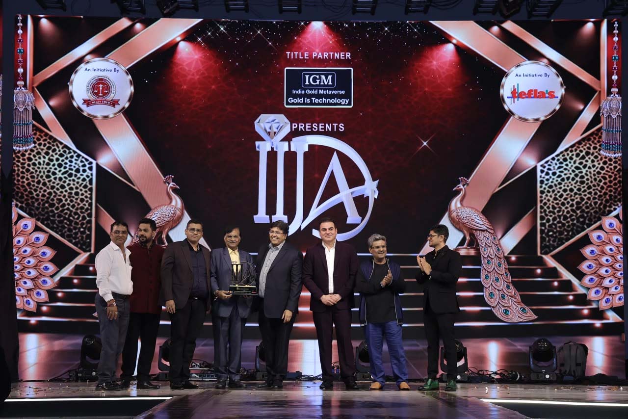 अनोपचंद तिलोकचंद ज्वेलर्स को राष्ट्रीय सम्मान मध्य भारत में ‘Most Emerging Jewellery Retailer in tiar 2-3 से समानित