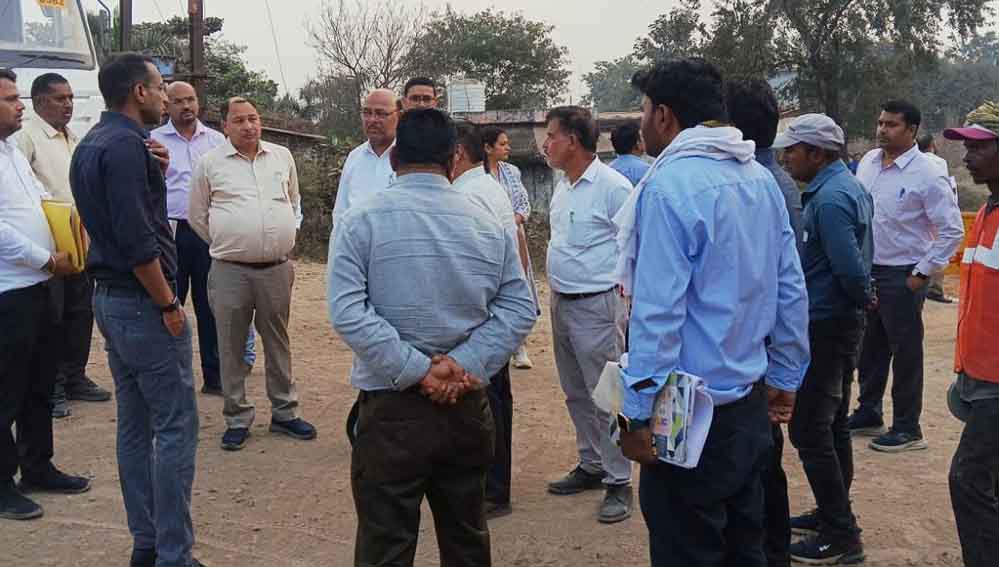लोक निर्माण विभाग के सचिव ने दिए सड़कों की मरम्मत में तेजी लाने के निर्देश