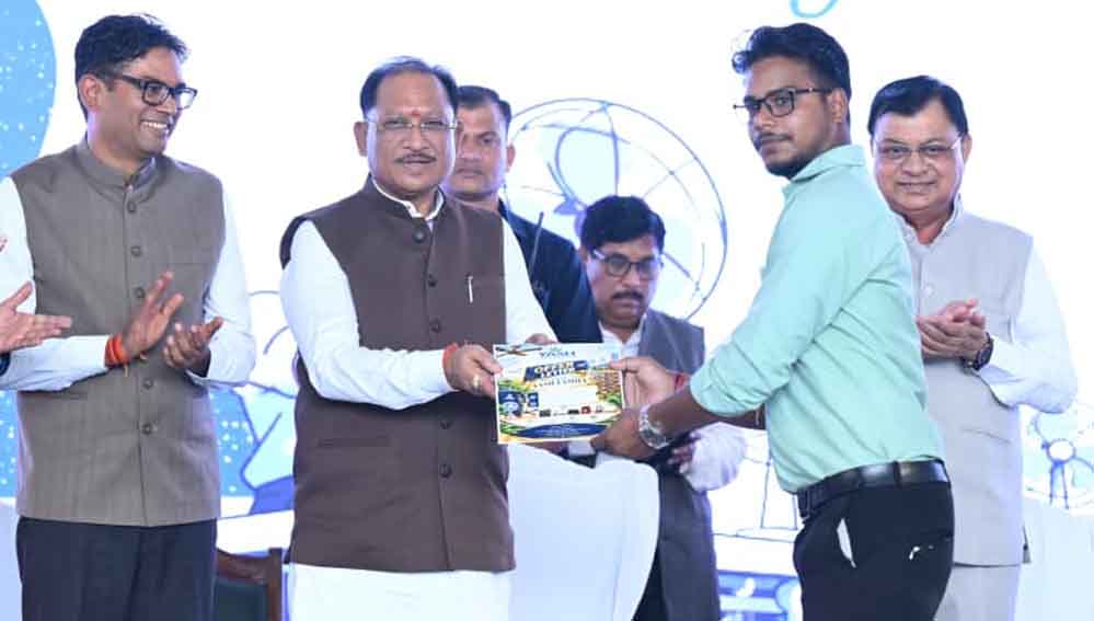 छत्तीसगढ़ में श्रम आधारित उद्योगों से बढ़ेंगे रोजगार के अवसर, CM विष्णु देव साय का बयान