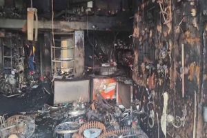 हरियाणा के पलवल में आधी रात को बड़ा हादसा, 15 दमकल गाड़ियों ने 5 घंटे में बुझाई आग