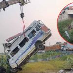 दिल्ली से मुंबई जा रही बस खाई में गिरी, कराड़िया के पास दर्दनाक हादसे में 8 की मौत