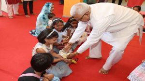 राज्यपाल पटेल ने महानवमी पर की पूजा-अर्चना, देश और प्रदेश की खुशहाली के लिए मांगा आशीर्वाद
