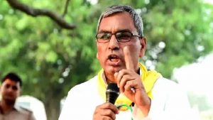 ‘आपातकाल लगाने वालों के साथ खड़े होकर लोकतंत्र पर ज्ञान देते हैं’, मंत्री अनिल राजभर ने अखिलेश पर कसा तंज, कहा- ये दोहरा चरित्र