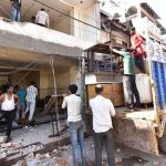 महाकाल मंदिर मार्ग होगा चौड़ा, 39 परिवारों के मकान-दुकानों पर लगाए लाल निशान महाकाल मंदिर मार्ग होगा चौड़ा, 39 परिवारों के मकान-दुकानों पर लगाए लाल निशान