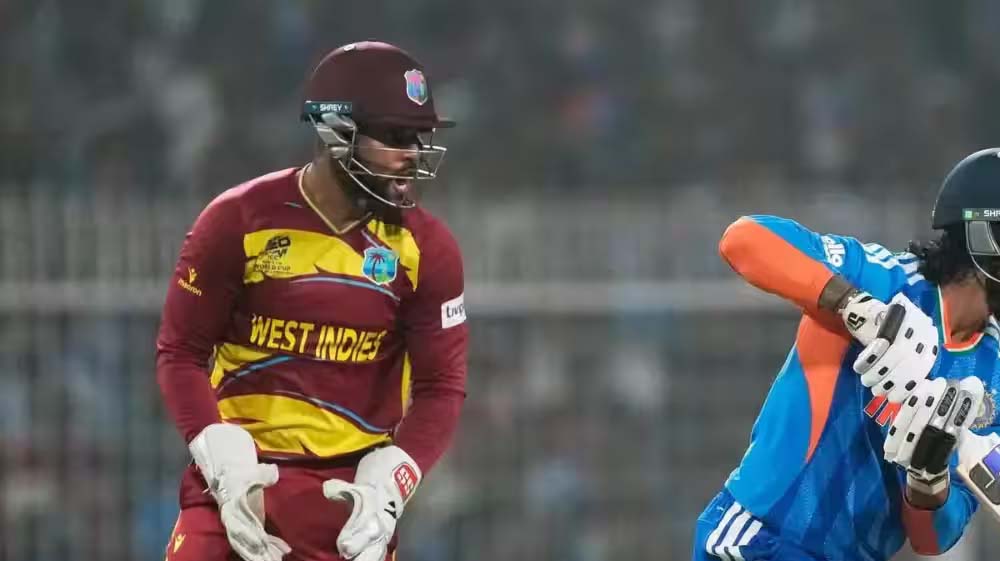 भारत के खिलाफ वेस्टइंडीज की रिकॉर्डतोड़ जीत: 350+ रन बनाकर भी नहीं बचा पाई टीम इंडिया