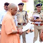 जनता दर्शन में मुख्यमंत्री ने दिए अधिकारियों को निर्देश, कहा- जन कल्याण सरकार का संकल्प