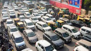 Delhi News: 1 नवंबर से दिल्ली में दूसरे राज्यों की गाड़ियों पर नए नियम, वाहन चालकों के लिए जरूरी खबर Delhi News: 1 नवंबर से दिल्ली में दूसरे राज्यों की गाड़ियों पर नए नियम, वाहन चालकों के लिए जरूरी खबर