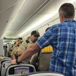 United Airlines Flight: महिला यात्री के सामने अश्लील हरकत का आरोप, बिना सजा विमान से उतरा शख्स
