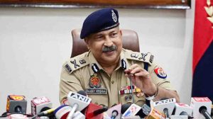 UP में सड़क हादसों में 9% और मौतों में 10% की कमी, DGP ने पेश किए आंकड़े UP में सड़क हादसों में 9% और मौतों में 10% की कमी, DGP ने पेश किए आंकड़े