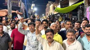 गुरुग्राम में आधी रात से ब्लैकआउट, बिजली-पानी की सप्लाई ठप; दर्जनों इलाके प्रभावित गुरुग्राम में आधी रात से ब्लैकआउट, बिजली-पानी की सप्लाई ठप; दर्जनों इलाके प्रभावित