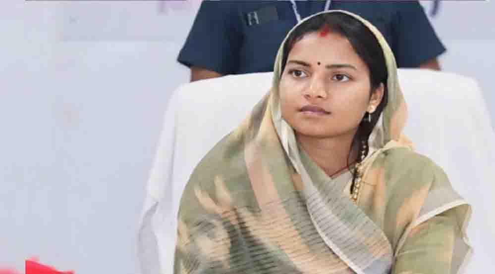 लक्ष्मी राजवाड़े की पहल से छत्तीसगढ़ में 6 नए केंद्र भवनों को मंजूरी लक्ष्मी राजवाड़े की पहल से छत्तीसगढ़ में 6 नए केंद्र भवनों को मंजूरी