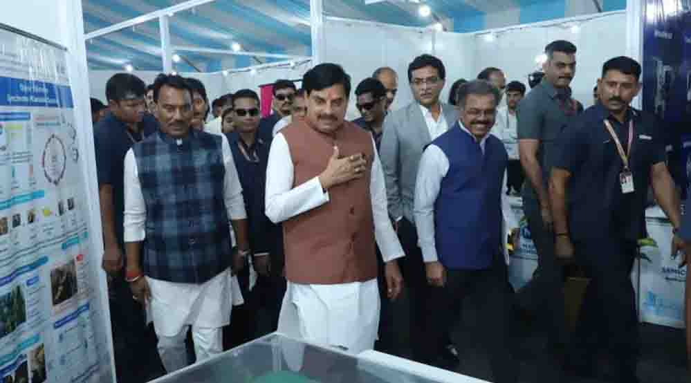 सेमीकंडक्टर समिट-2026 में इंदौर को बड़ा निवेश, लालवाला इंडस्ट्रीज़ लगाएगी ₹1,200 करोड़ सेमीकंडक्टर समिट-2026 में इंदौर को बड़ा निवेश, लालवाला इंडस्ट्रीज़ लगाएगी ₹1,200 करोड़