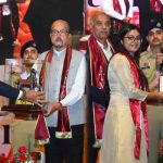 युवाओं को डेका की सलाह, शिक्षा से लक्ष्य प्राप्त करें और नए विचारों को स्टार्टअप का रूप दें