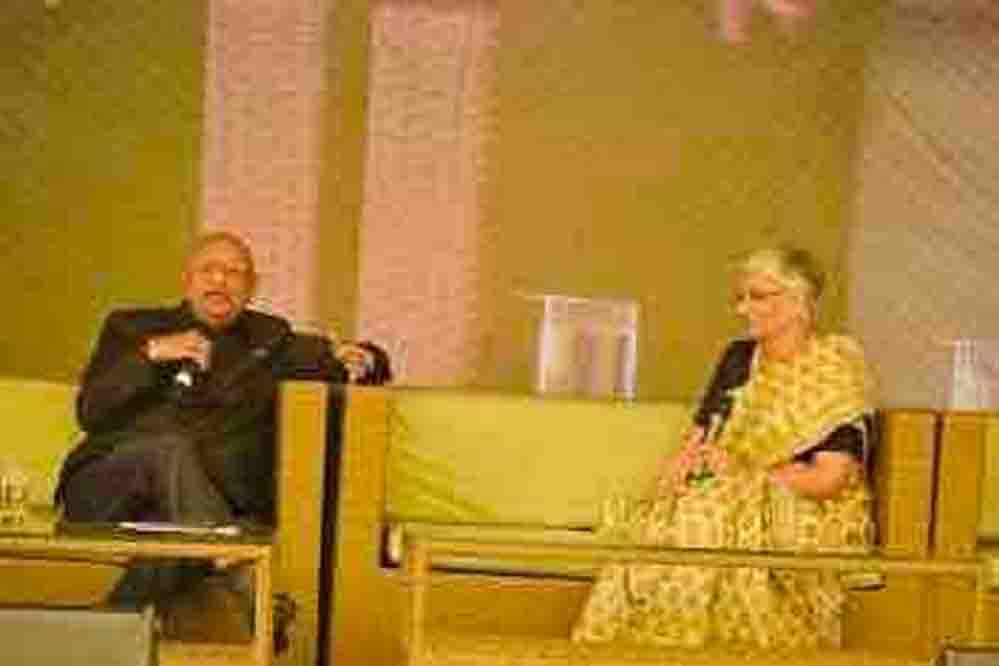 कसौली लिटफेस्ट में ऑपरेशन ब्लू स्टार और बोफोर्स पर चर्चा, पूर्व अधिकारी ने सौदे की प्रक्रिया पर उठाए सवाल कसौली लिटफेस्ट में ऑपरेशन ब्लू स्टार और बोफोर्स पर चर्चा, पूर्व अधिकारी ने सौदे की प्रक्रिया पर उठाए सवाल
