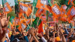 यूपी चुनाव की तैयारी: बीजेपी ने बदली मीडिया रणनीति, दोगुने किए गए प्रवक्ता यूपी चुनाव की तैयारी: बीजेपी ने बदली मीडिया रणनीति, दोगुने किए गए प्रवक्ता