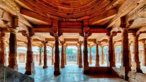धार भोजशाला विवाद: हाईकोर्ट में आज अहम सुनवाई, खसरा नंबर 612 पर हो रही नमाज पर भी नजर धार भोजशाला विवाद: हाईकोर्ट में आज अहम सुनवाई, खसरा नंबर 612 पर हो रही नमाज पर भी नजर
